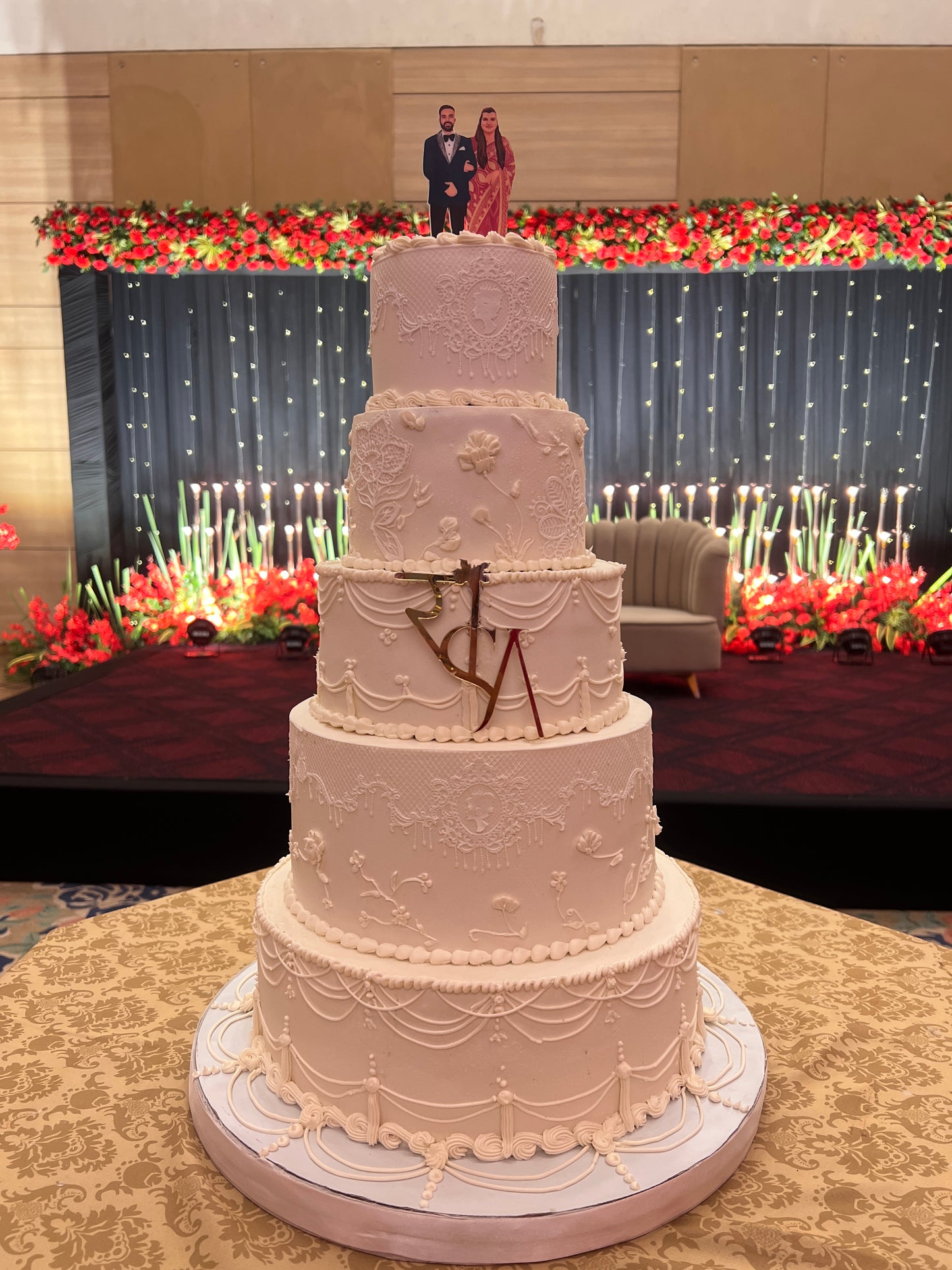 5 Tier Grand Wedding Cake