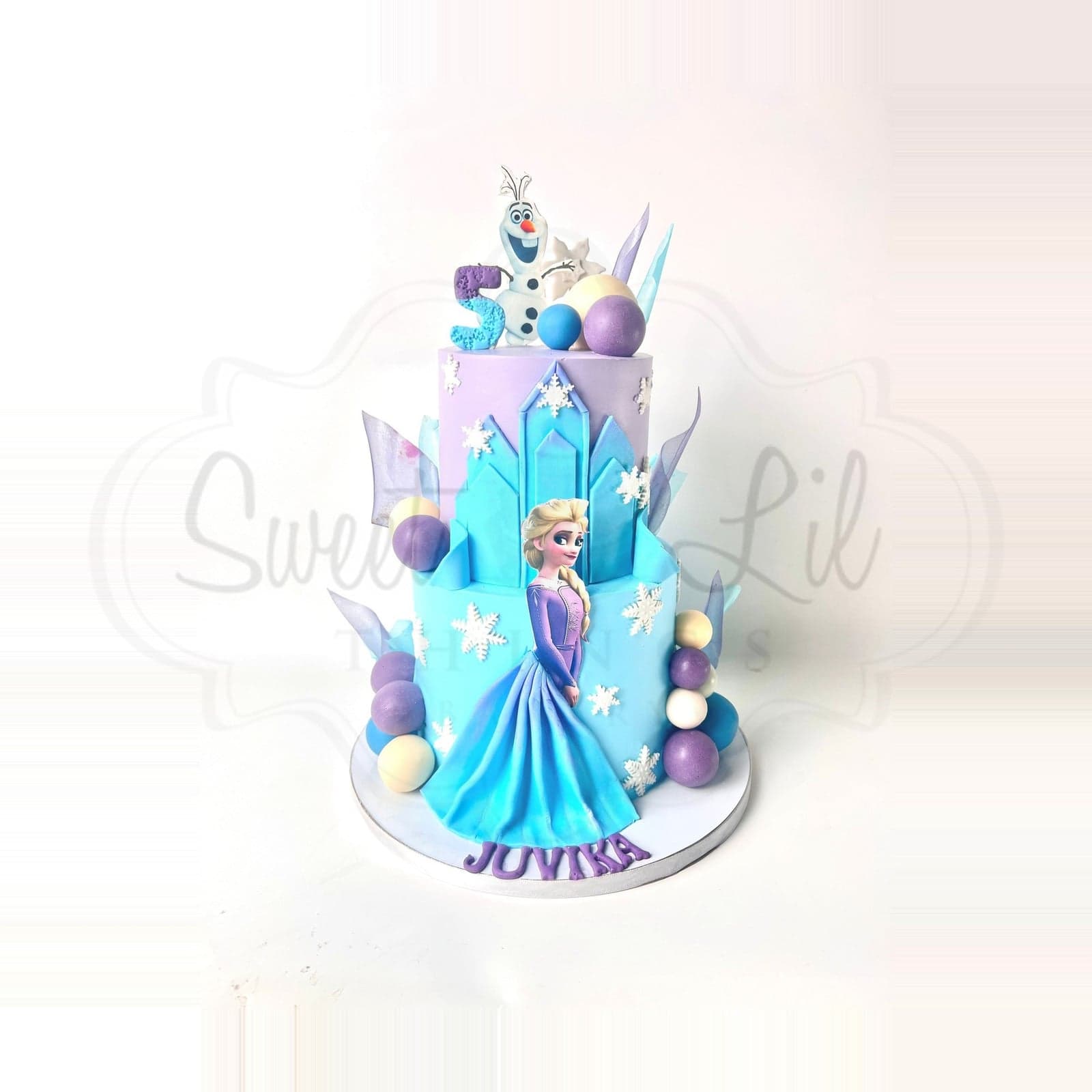 Frozen theme cake
